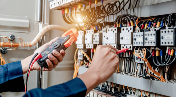 Best Circuit Breaker Repair  in Seatac, WA